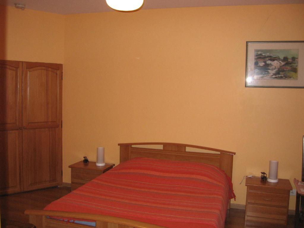 Chez Robert Et Catherine Dompierre-sur-Mont Rom bilde